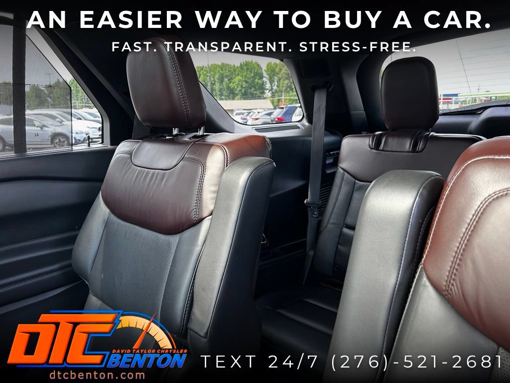 Used 2021 Ford Explorer Platinum AWD/4WD image 14