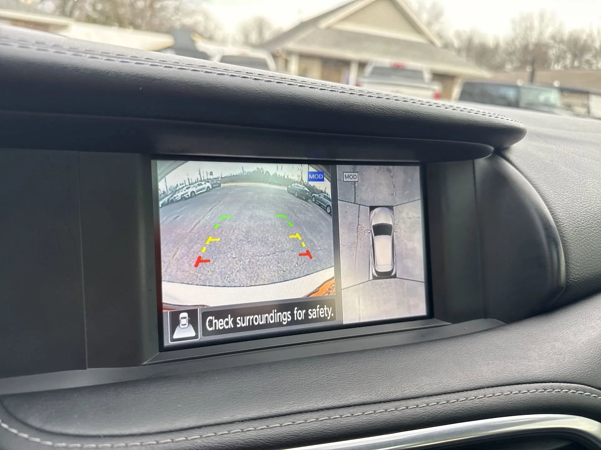 Used 2019 INFINITI QX30 Premium w/ Navigation Package image 24