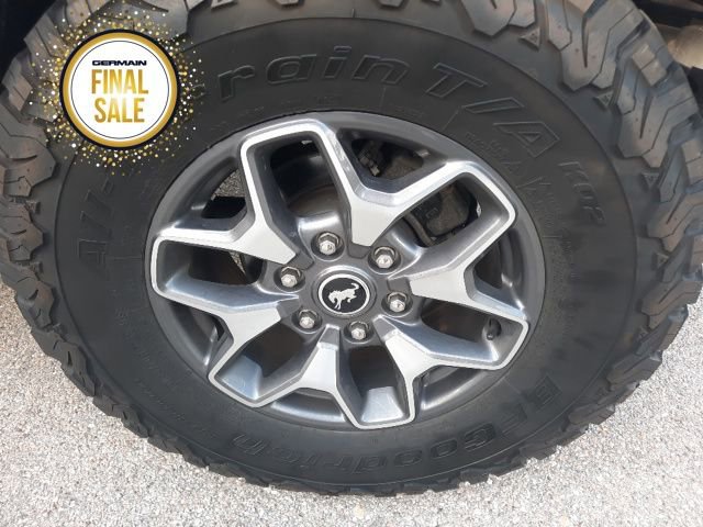 Used 2023 Ford Bronco Badlands image 6