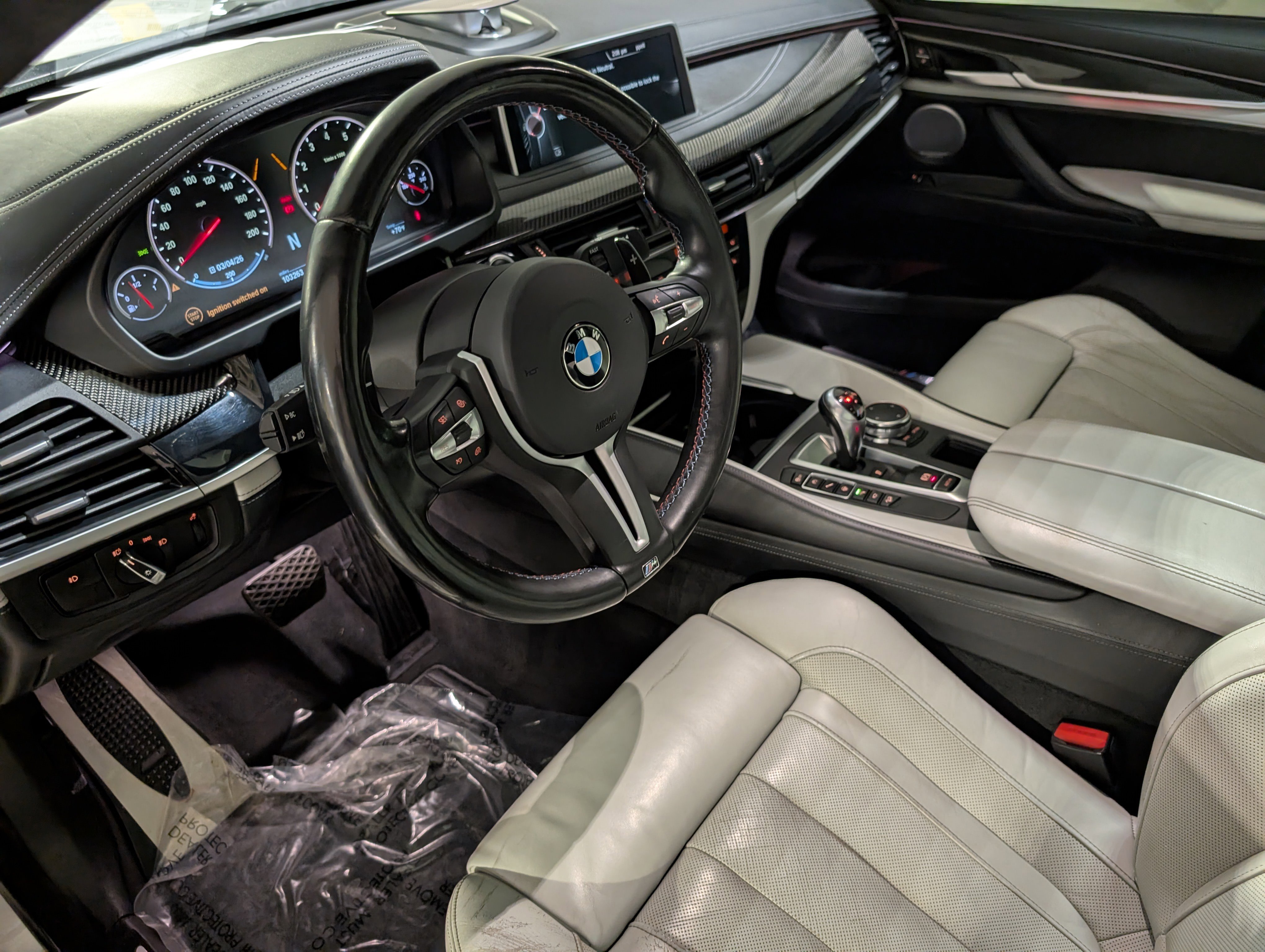 Used 2015 BMW X6 M image 4