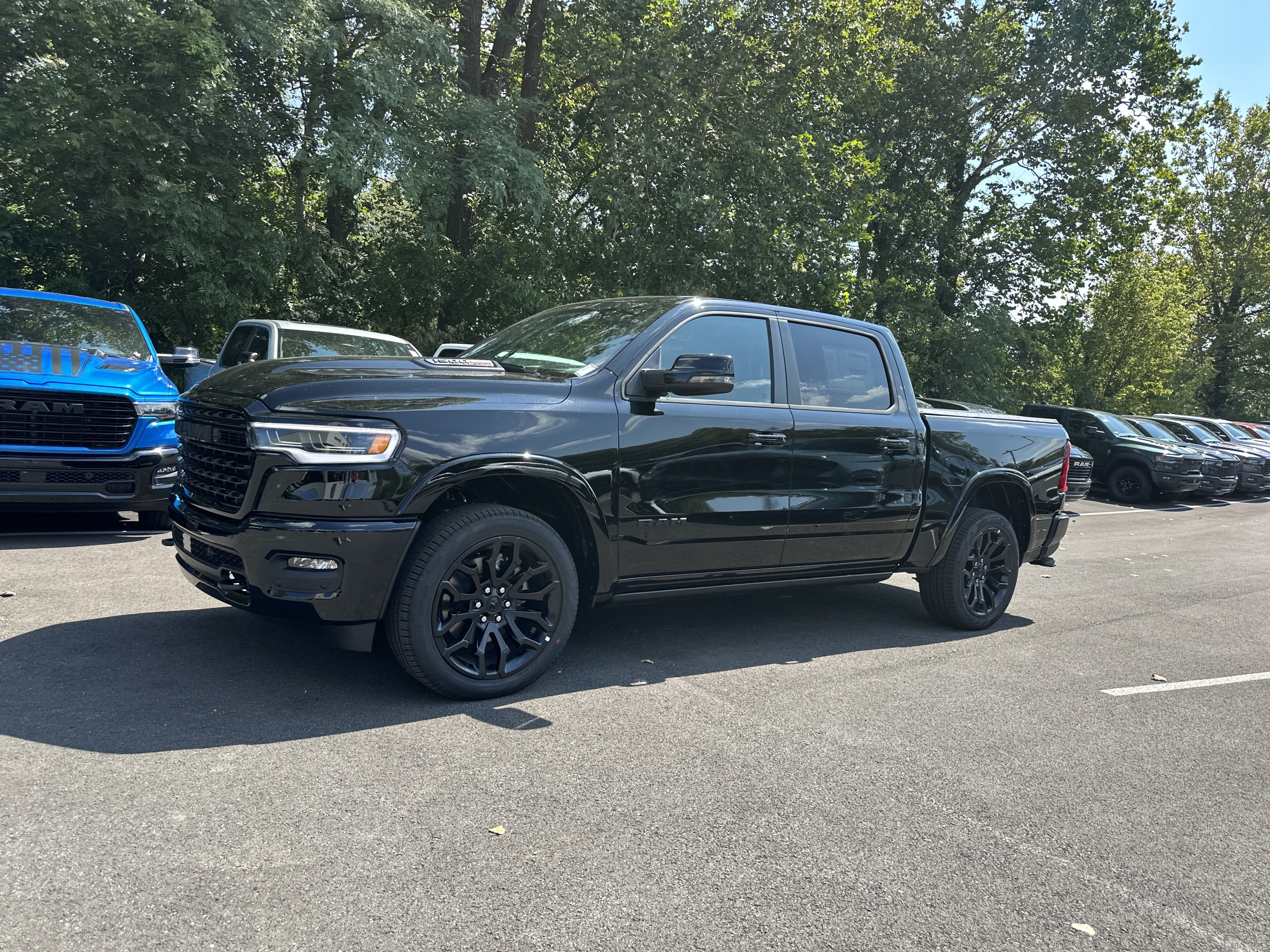 New 2027 RAM 1500 Limited AWD/4WD image 27