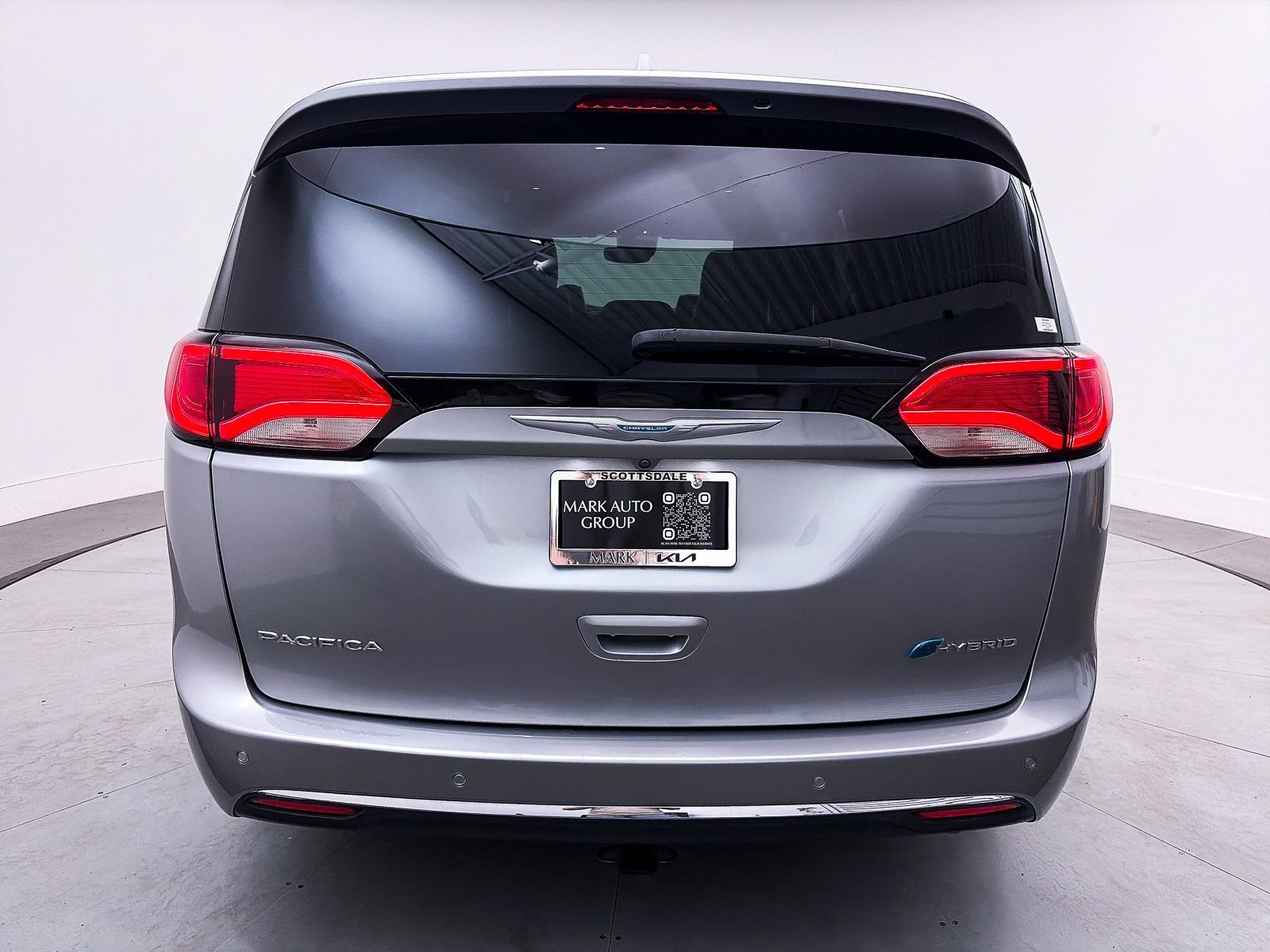 Used 2020 Chrysler Pacifica Limited w/ Advanced Safetytec Group image 14