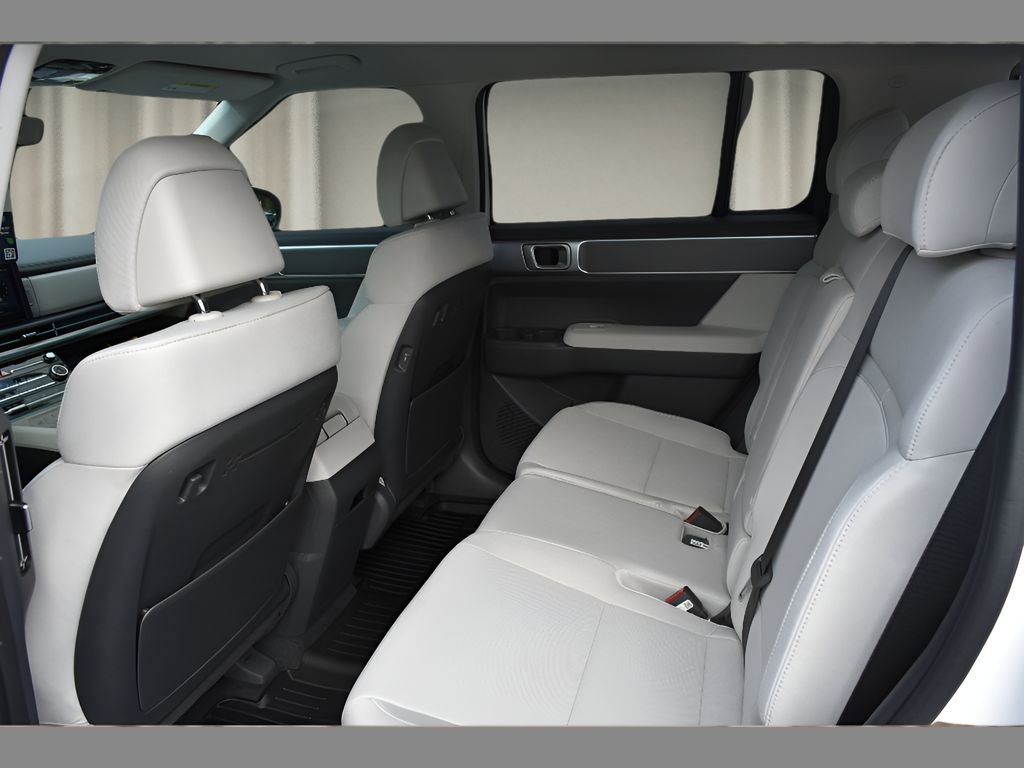 New 2026 Hyundai Santa Fe SE image 11