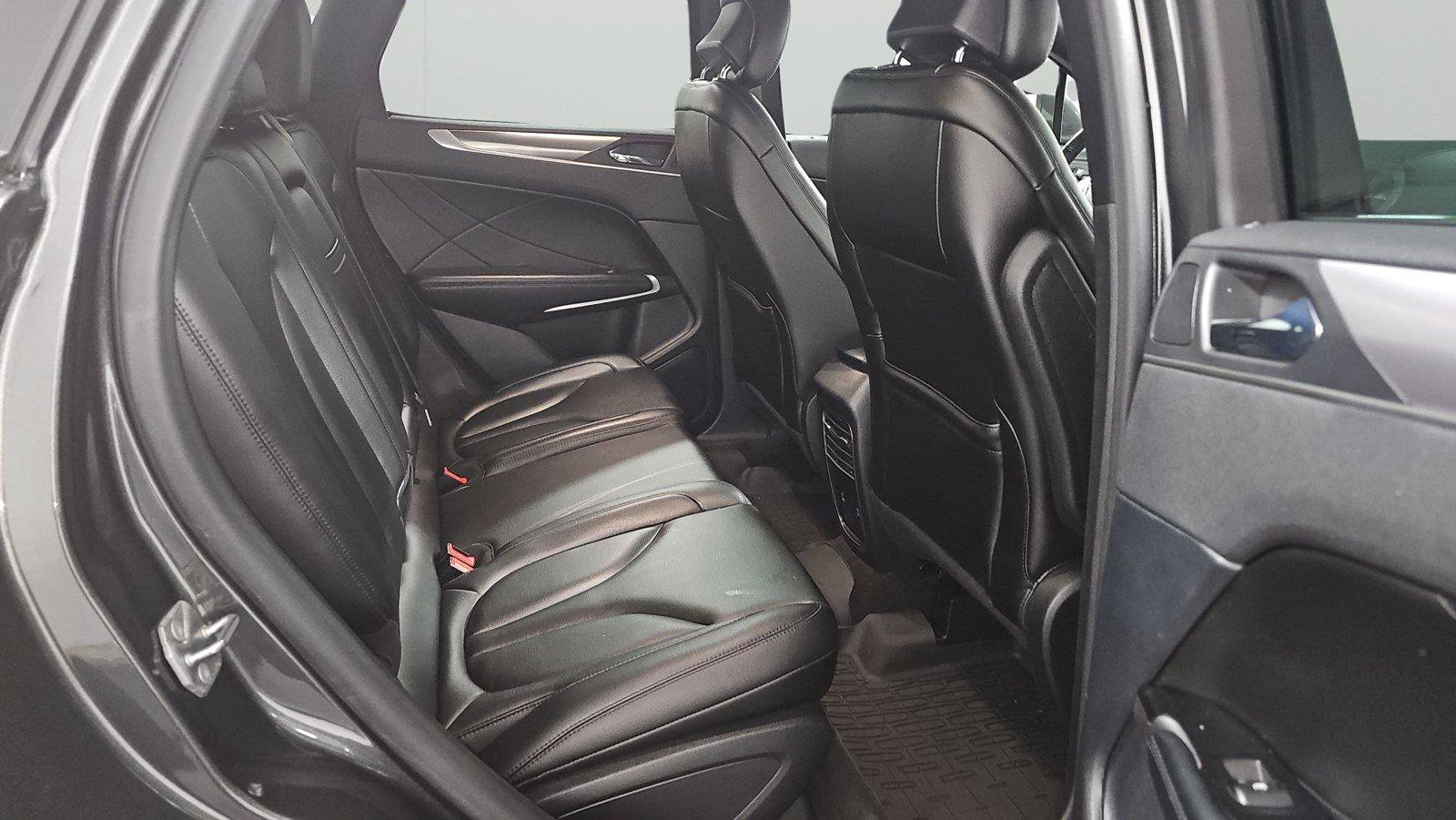 Used 2019 Lincoln MKC Premiere FWD image 13