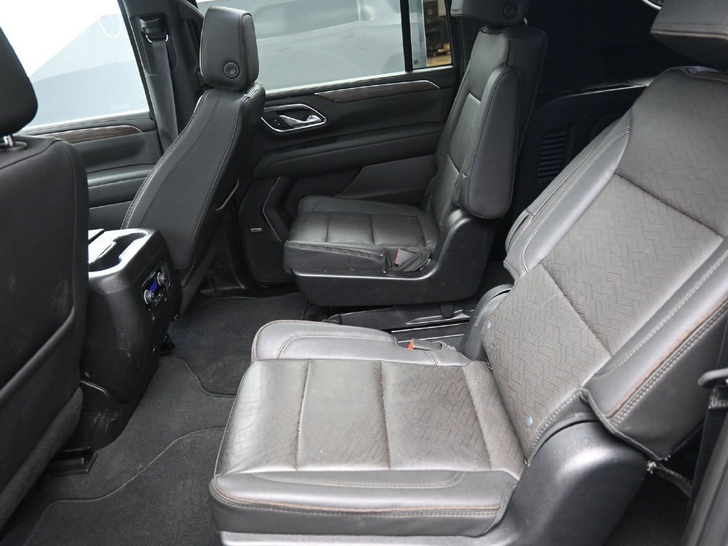 Used 2023 Chevrolet Suburban High Country w/ Max Trailering Package AWD/4WD image 21