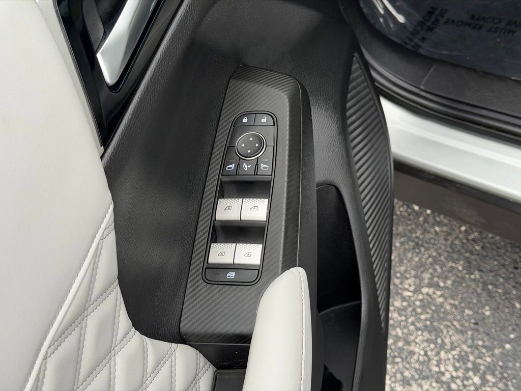 Used 2023 Mitsubishi Outlander SEL image 15