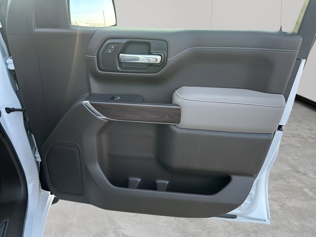 Certified 2021 GMC Sierra 1500 SLT w/ SLT Convenience Package image 13
