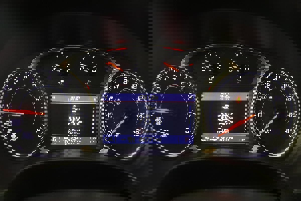 Used 2022 GMC Terrain AT4 w/ Infotainment Package II image 16