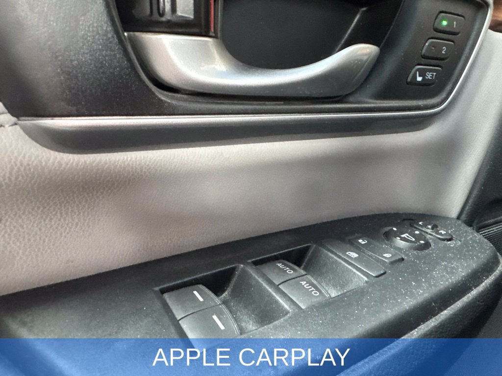 Used 2020 Honda CR-V Touring image 14