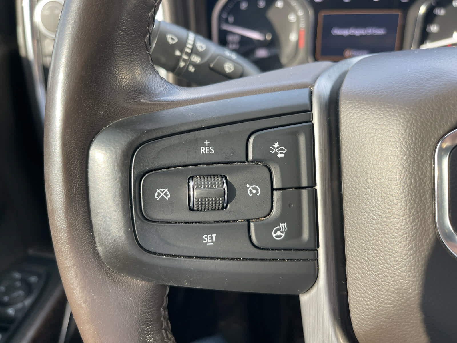Used 2020 GMC Sierra 1500 Denali w/ Denali Ultimate Package AWD/4WD image 16