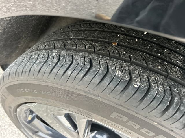 Used 2024 Buick Envision Sport Touring image 50