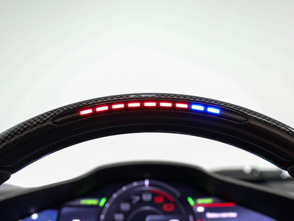 Used 2023 Ferrari SF90 Spider image 54