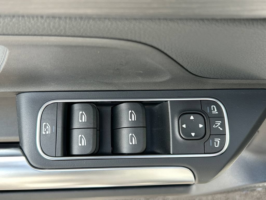 New 2026 Mercedes-Benz GLA 250 4MATIC image 12