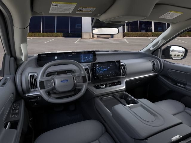 New 2026 Ford Expedition Max Active RWD image 9