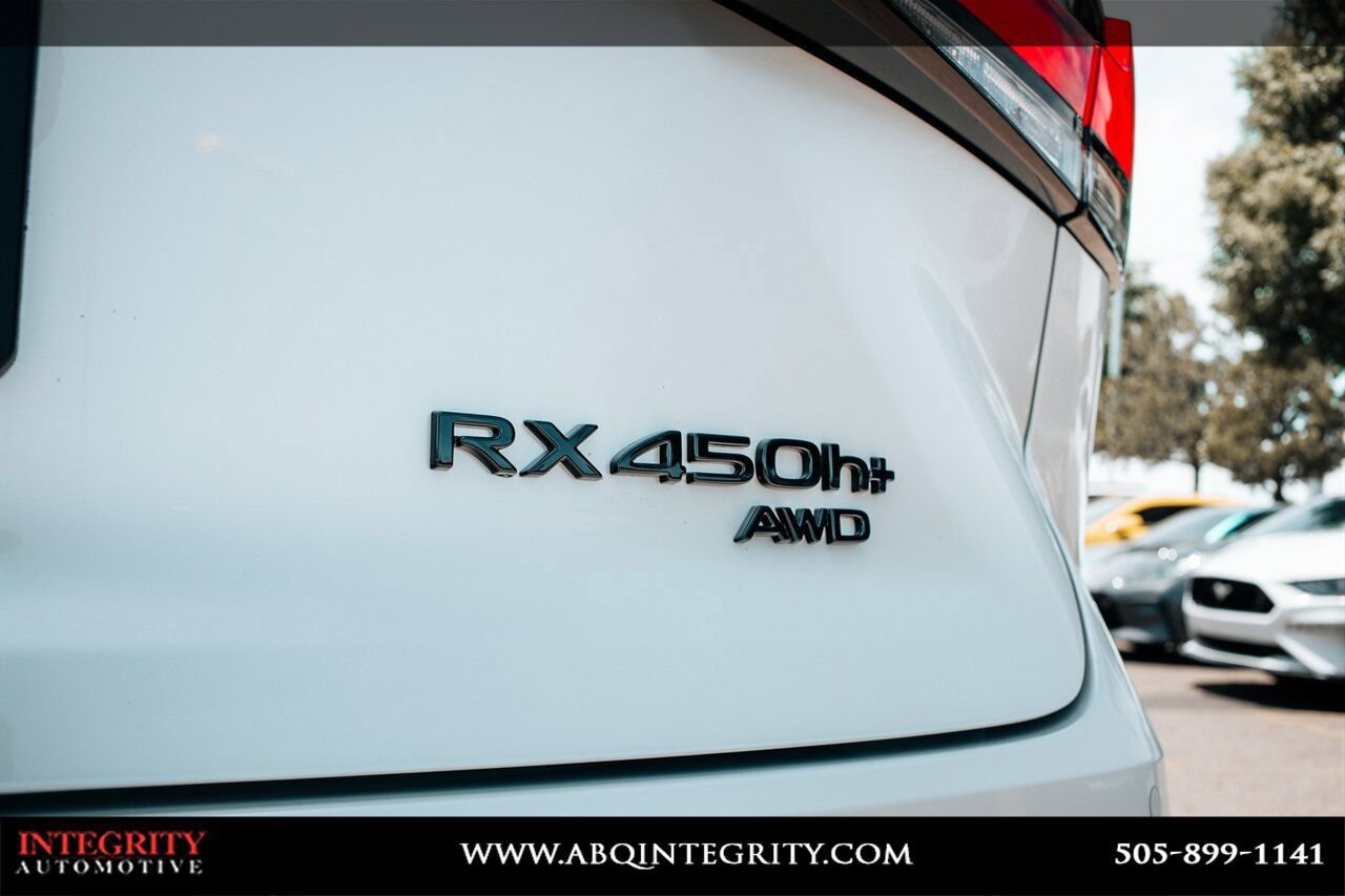 Used 2026 Lexus RX 450h AWD w/ Convenience Package image 13
