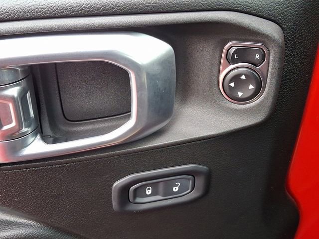 Used 2023 Jeep Wrangler Sport S image 21