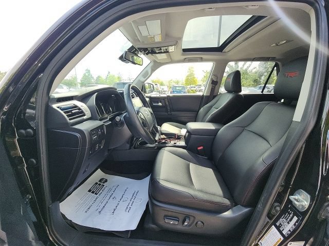 Used 2024 Toyota 4Runner TRD Off-Road Premium w/ Off Road Premium Plus Package AWD/4WD image 29