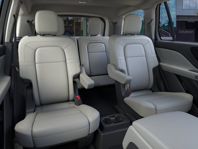 New 2026 Lincoln Aviator Reserve w/ Jet Appearance Package RWD image 11