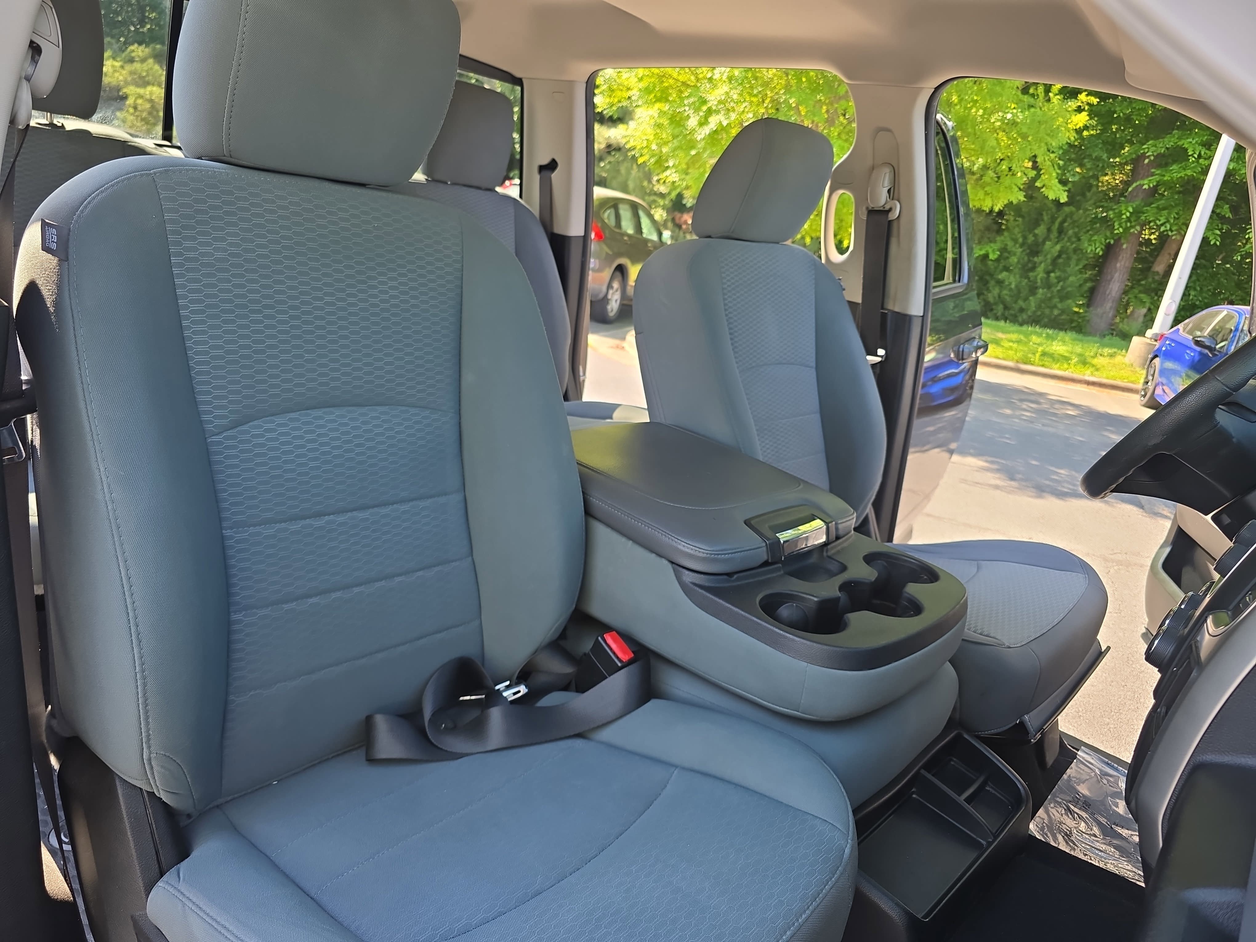 Used 2019 RAM 1500 Classic SLT RWD image 10