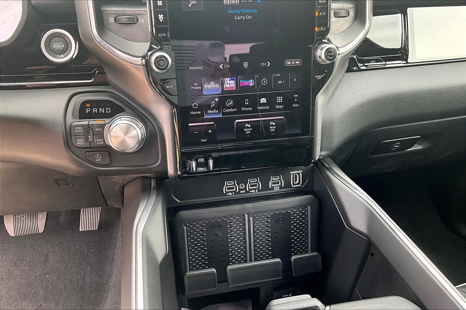 New 2026 RAM 1500 Laramie w/ Night Edition AWD/4WD image 18