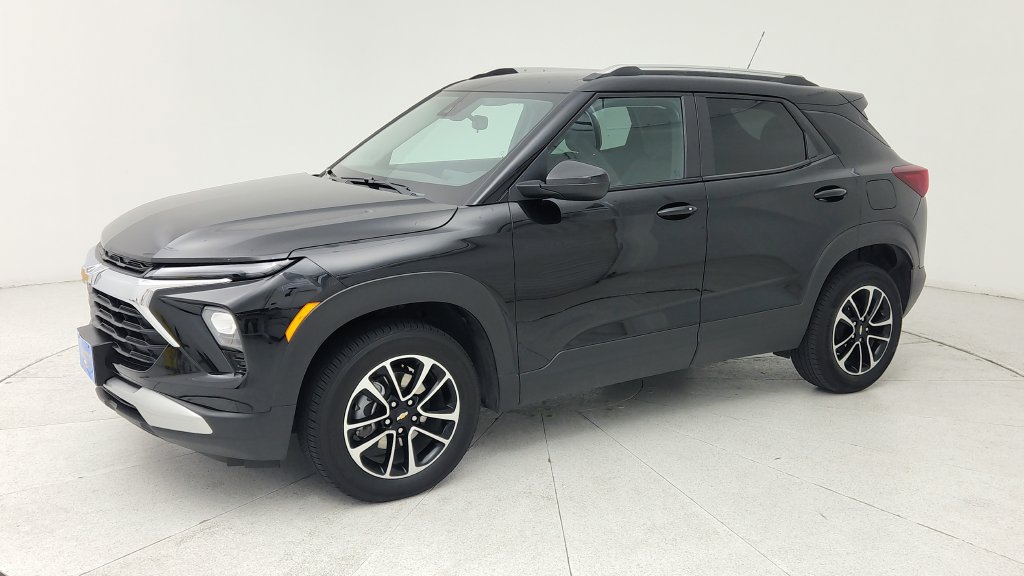 Certified 2025 Chevrolet TrailBlazer LT AWD/4WD image 3