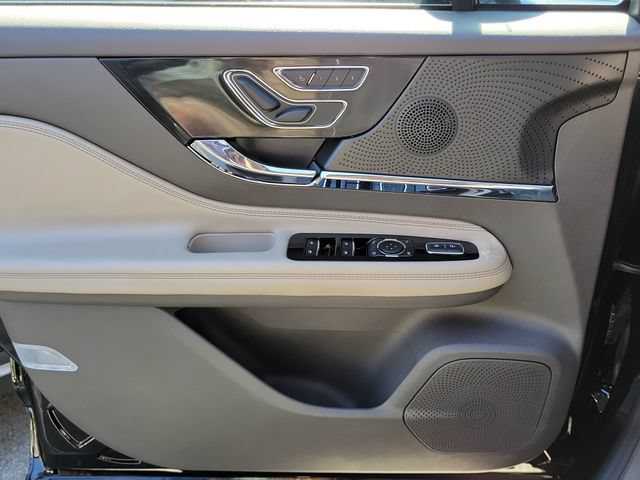 Certified 2024 Lincoln Corsair FWD image 26