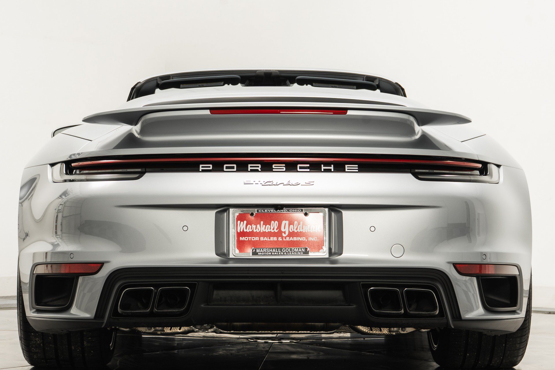 Used 2022 Porsche 911 Turbo S AWD/4WD image 8