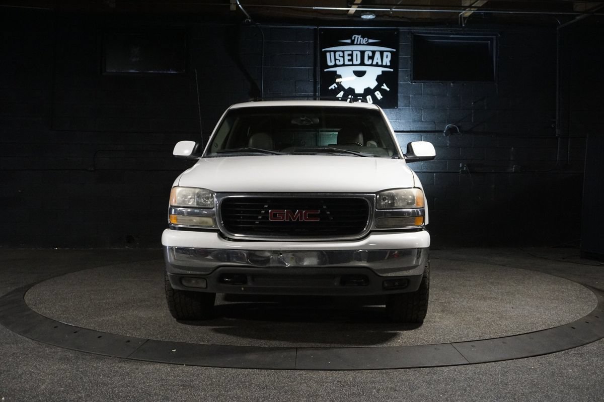 Used 2006 GMC Yukon XL SLT w/ SLT Preferred Equipment Group AWD/4WD image 9