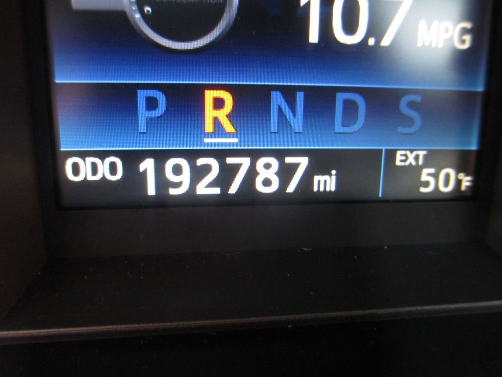 Used 2016 Toyota Tundra Limited w/ Limited Premium Package image 30