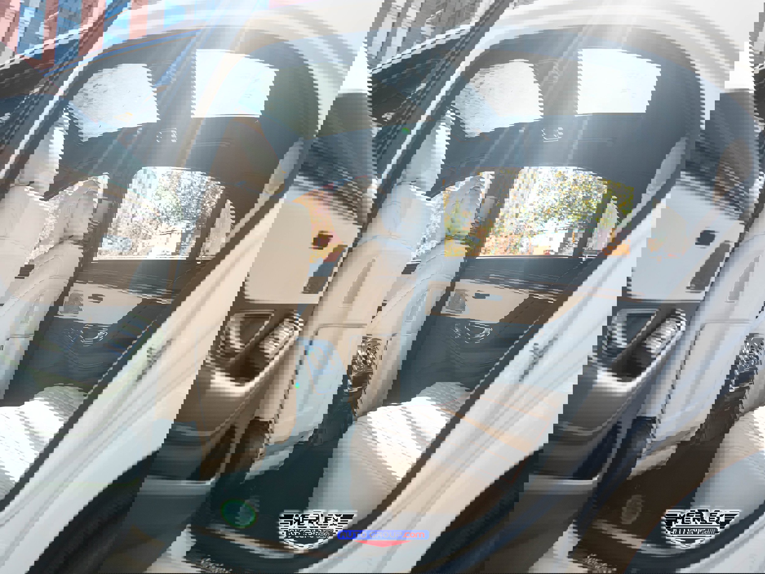 Used 2015 Mercedes-Benz S 550 Sedan image 21