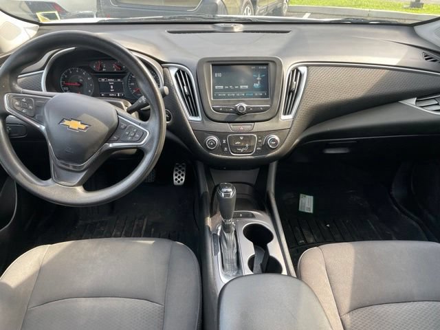 Used 2017 Chevrolet Malibu LS FWD image 10