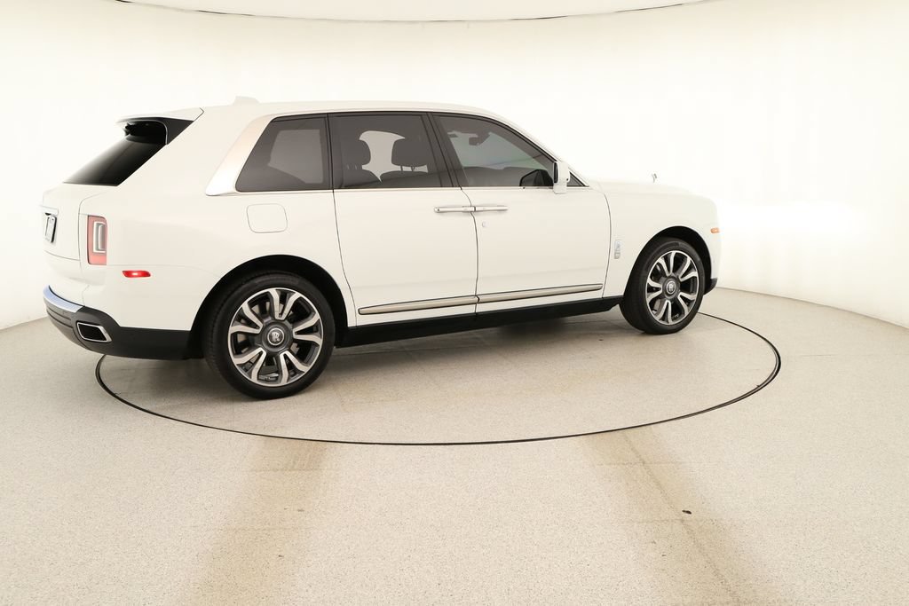Used 2024 Rolls-Royce Cullinan w/ Cullinan Package AWD/4WD image 7