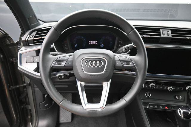 Used 2025 Audi Q3 2.0T Premium AWD/4WD image 17