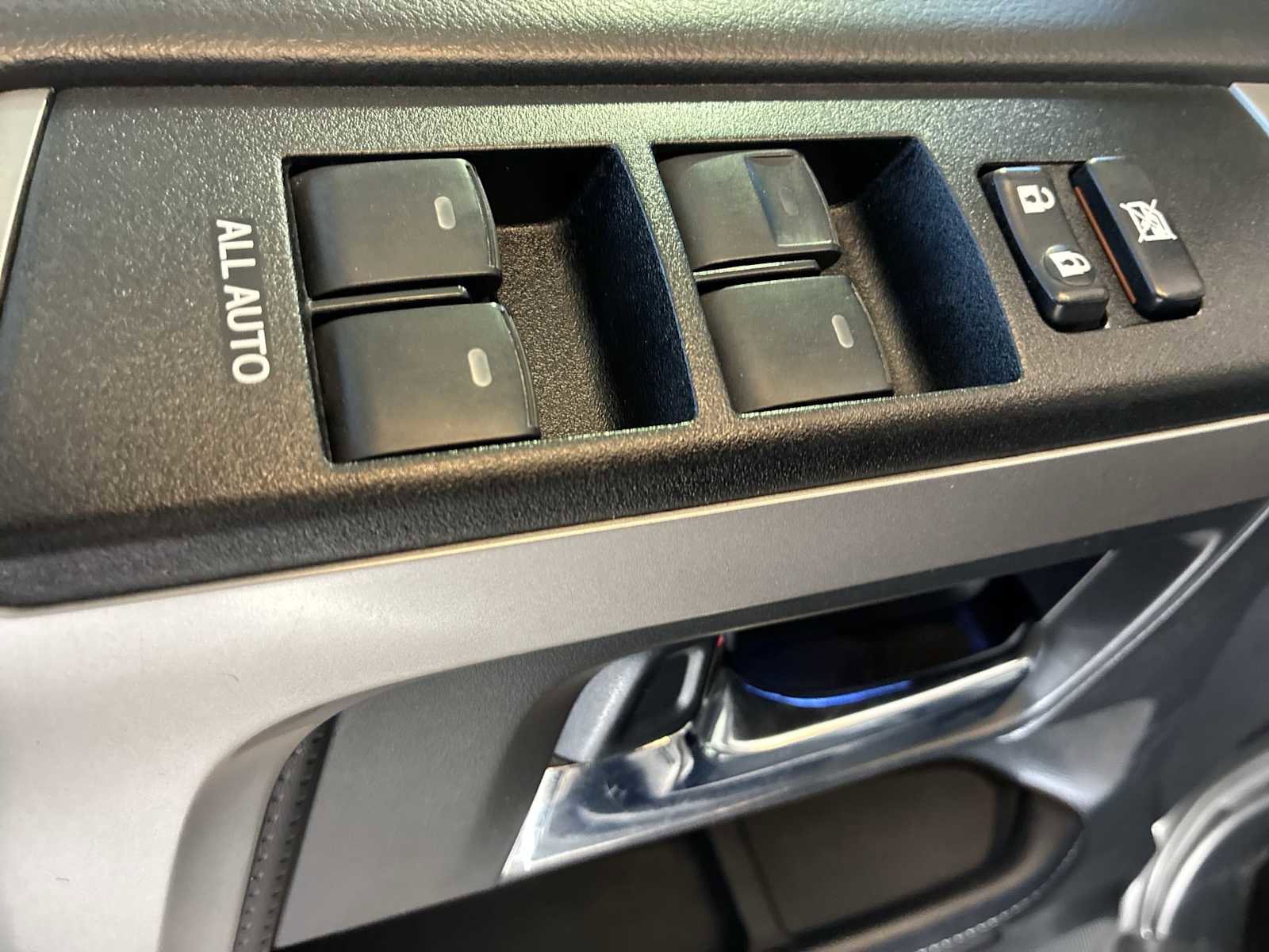 Used 2019 Toyota 4Runner Limited image 15