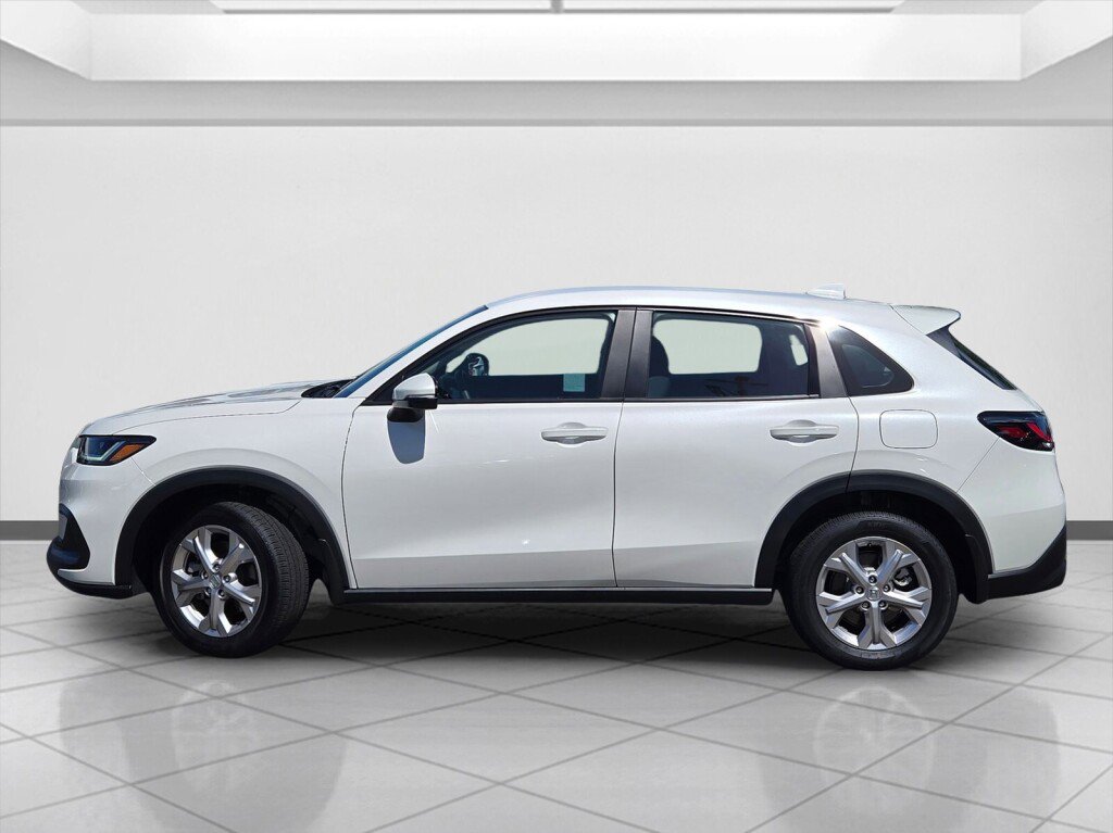 Certified 2025 Honda HR-V LX image 8