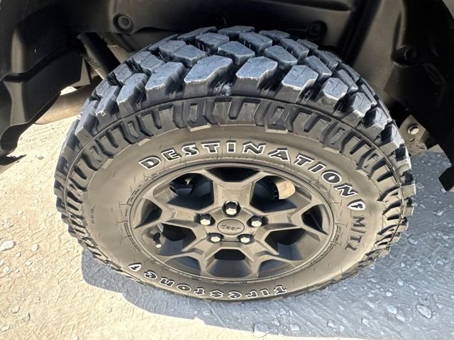 Used 2023 Jeep Wrangler Unlimited AWD/4WD image 27