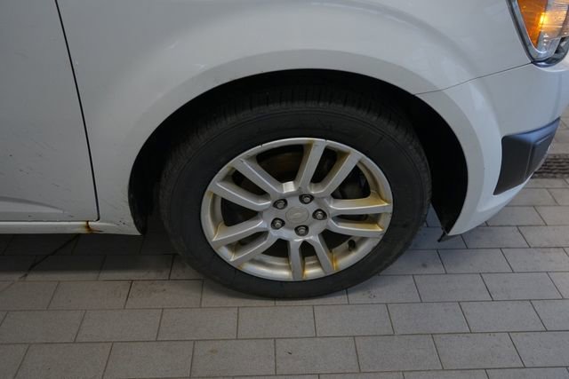 Used 2015 Chevrolet Sonic LT w/ Wheels and Fog Lamp Package FWD image 15