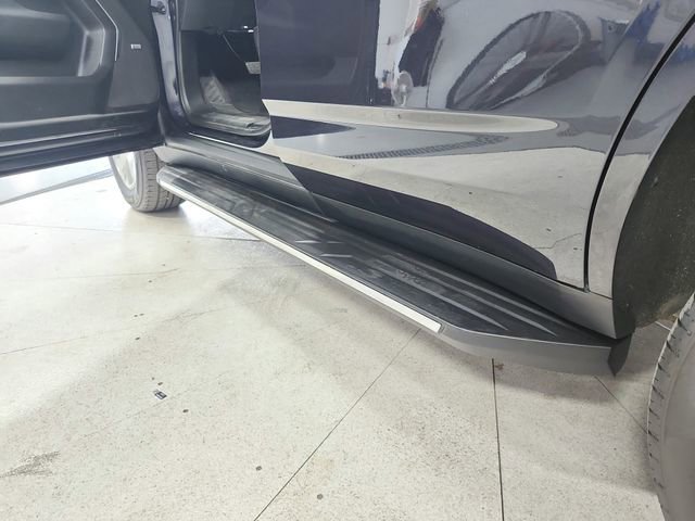 Used 2023 Chevrolet Tahoe Premier image 49