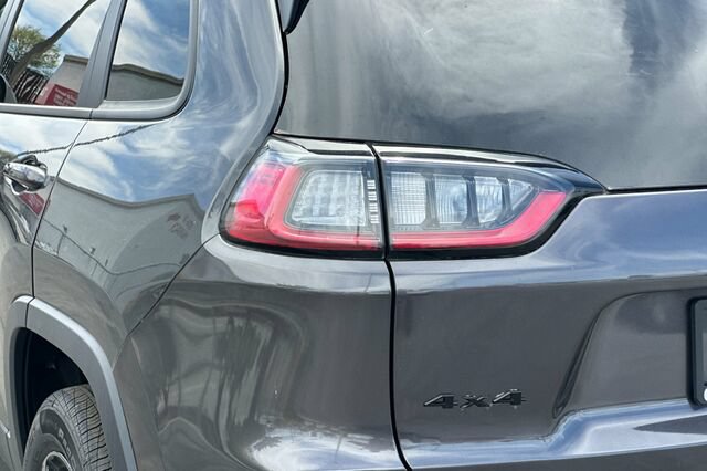 New 2023 Jeep Cherokee Altitude Lux AWD/4WD image 26