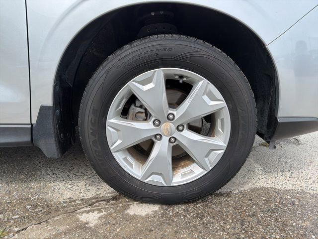 Used 2015 Subaru Forester 2.5i w/ Alloy Wheel Package AWD/4WD image 15