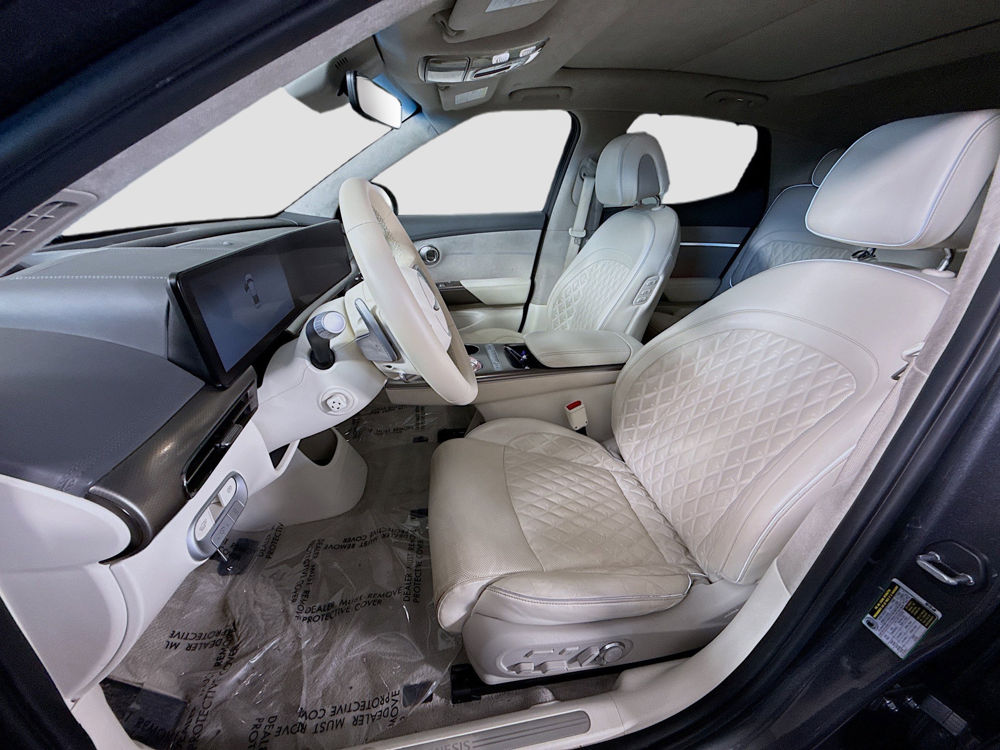 Used 2023 Genesis GV60 Performance image 22