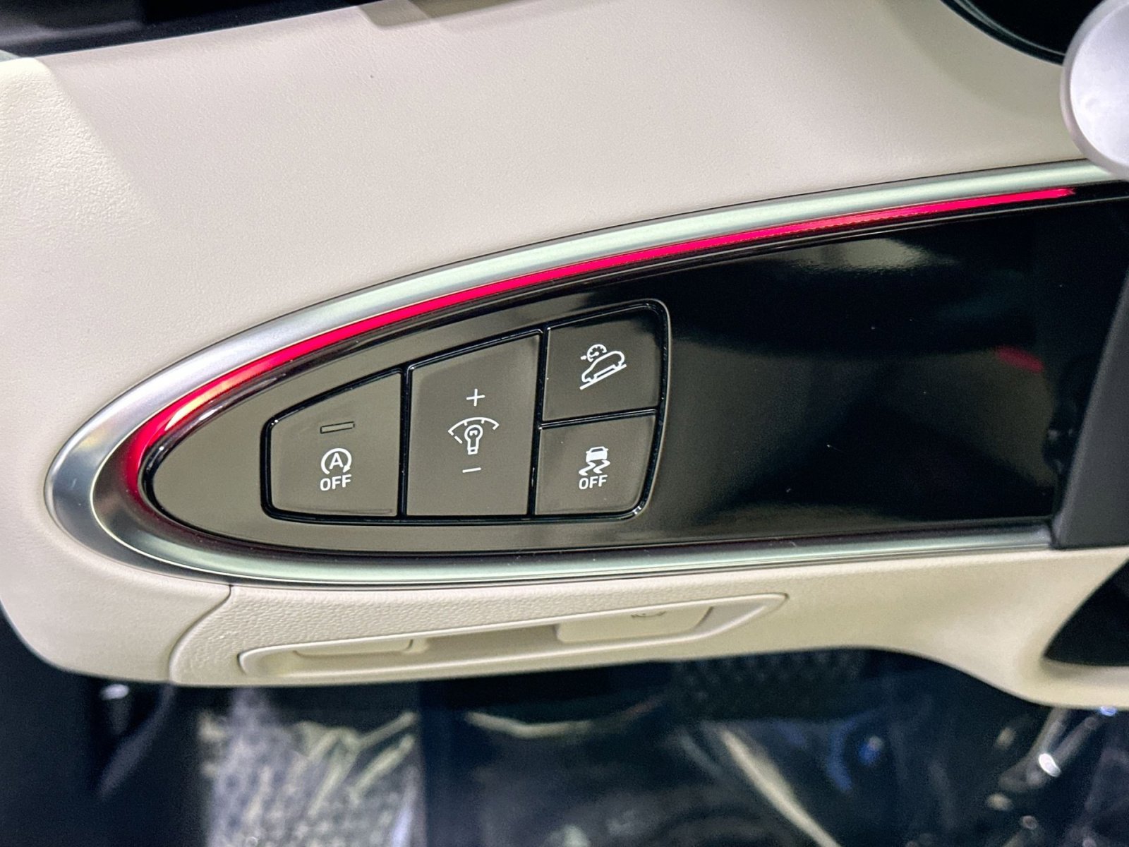 Used 2024 Genesis GV70 2.5T w/ Advanced Package image 17