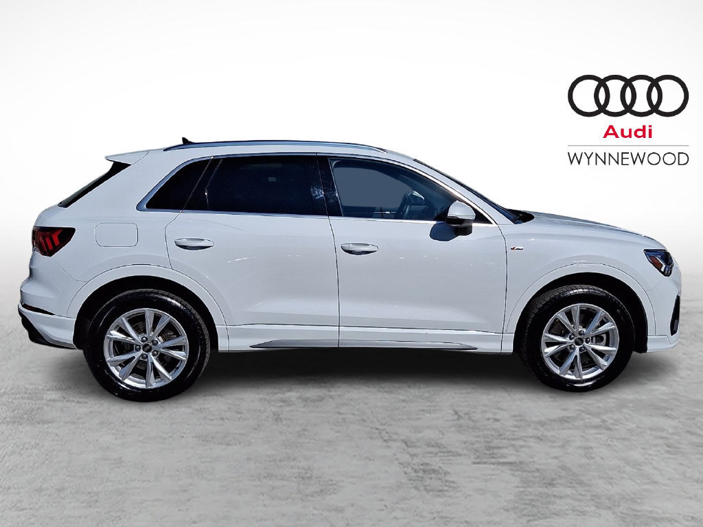 Used 2024 Audi Q3 2.0T Premium Plus w/ Premium Plus Package AWD/4WD image 7