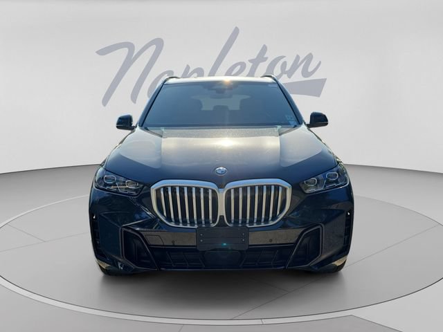 Used 2026 BMW X5 xDrive40i w/ M Sport Package AWD/4WD image 9