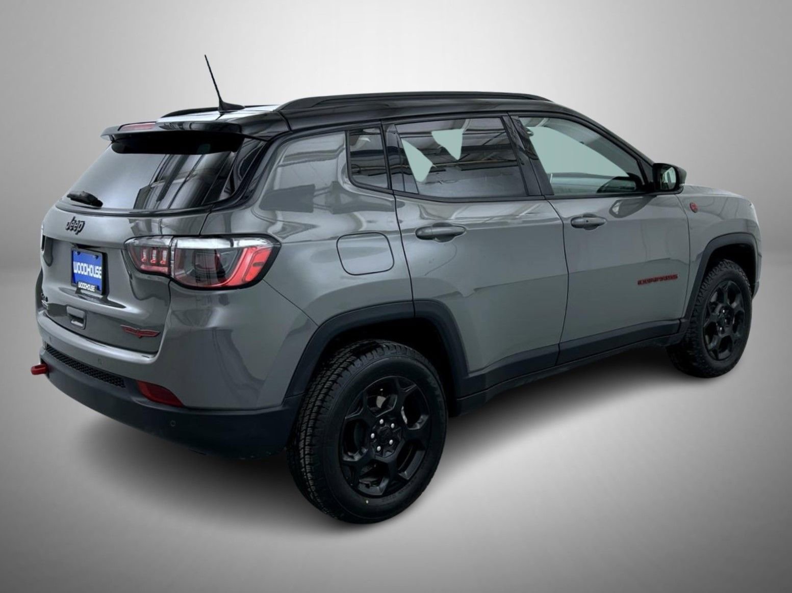 Used 2024 Jeep Compass Trailhawk image 5