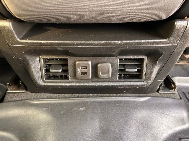 Used 2023 GMC Sierra 3500 SLE image 32