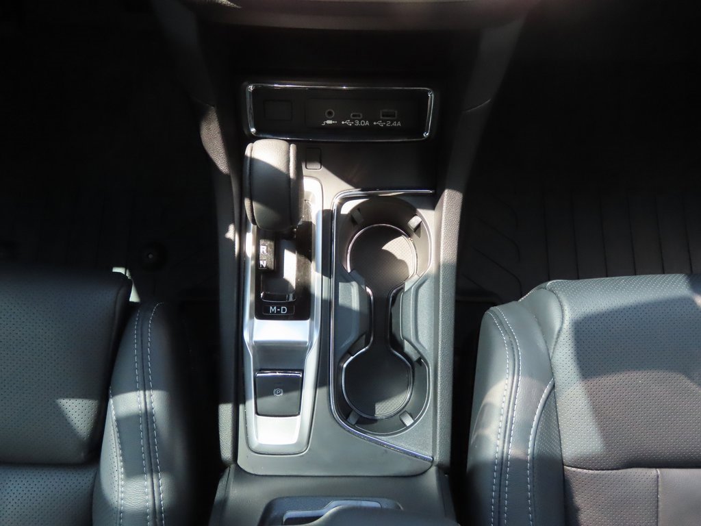 Used 2024 Subaru Ascent Limited image 10