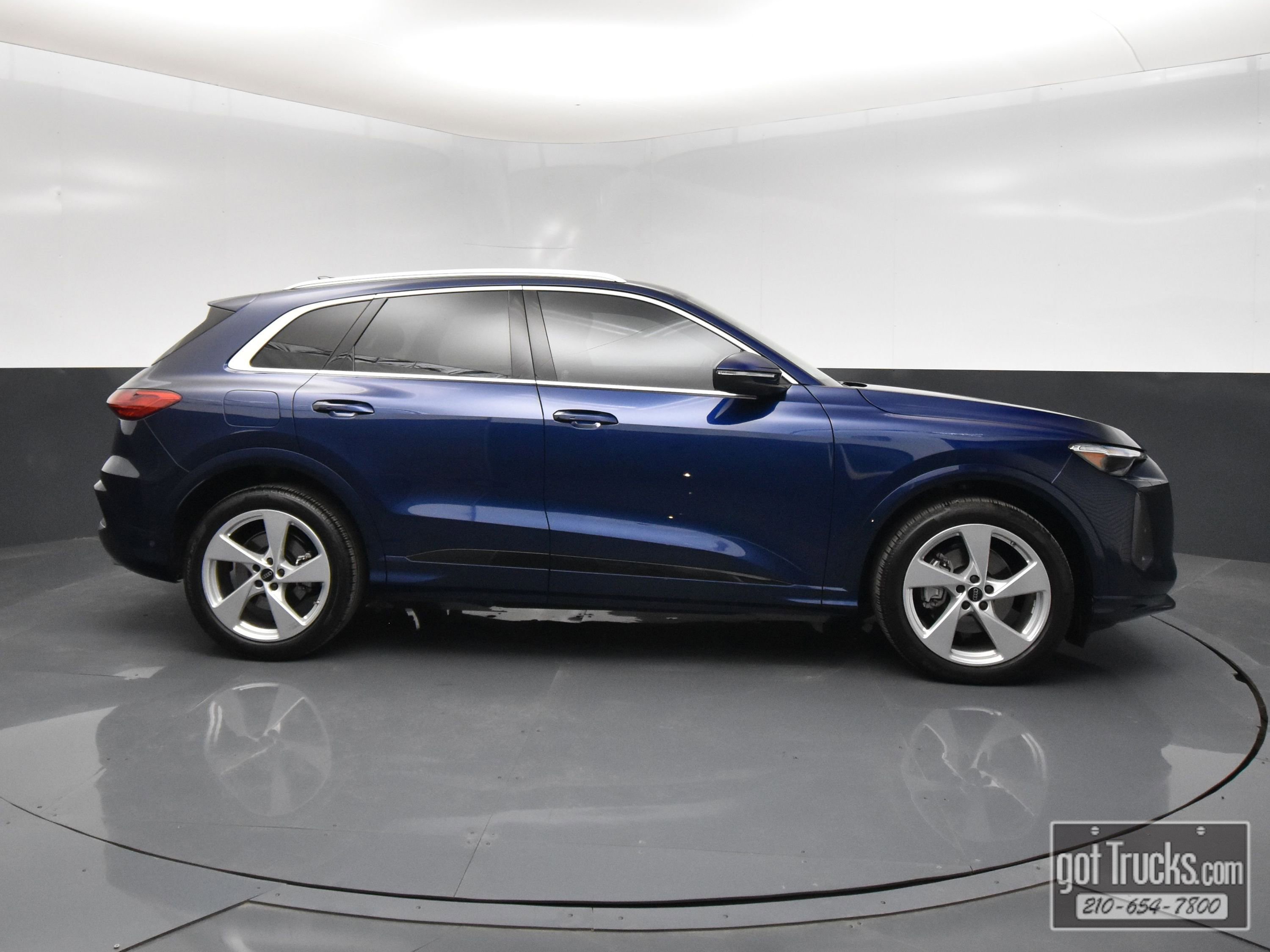 Used 2025 Audi Q5 Prestige image 51
