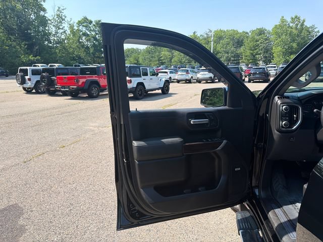 Used 2019 GMC Sierra 1500 SLT w/ SLT Premium Plus Package AWD/4WD image 23