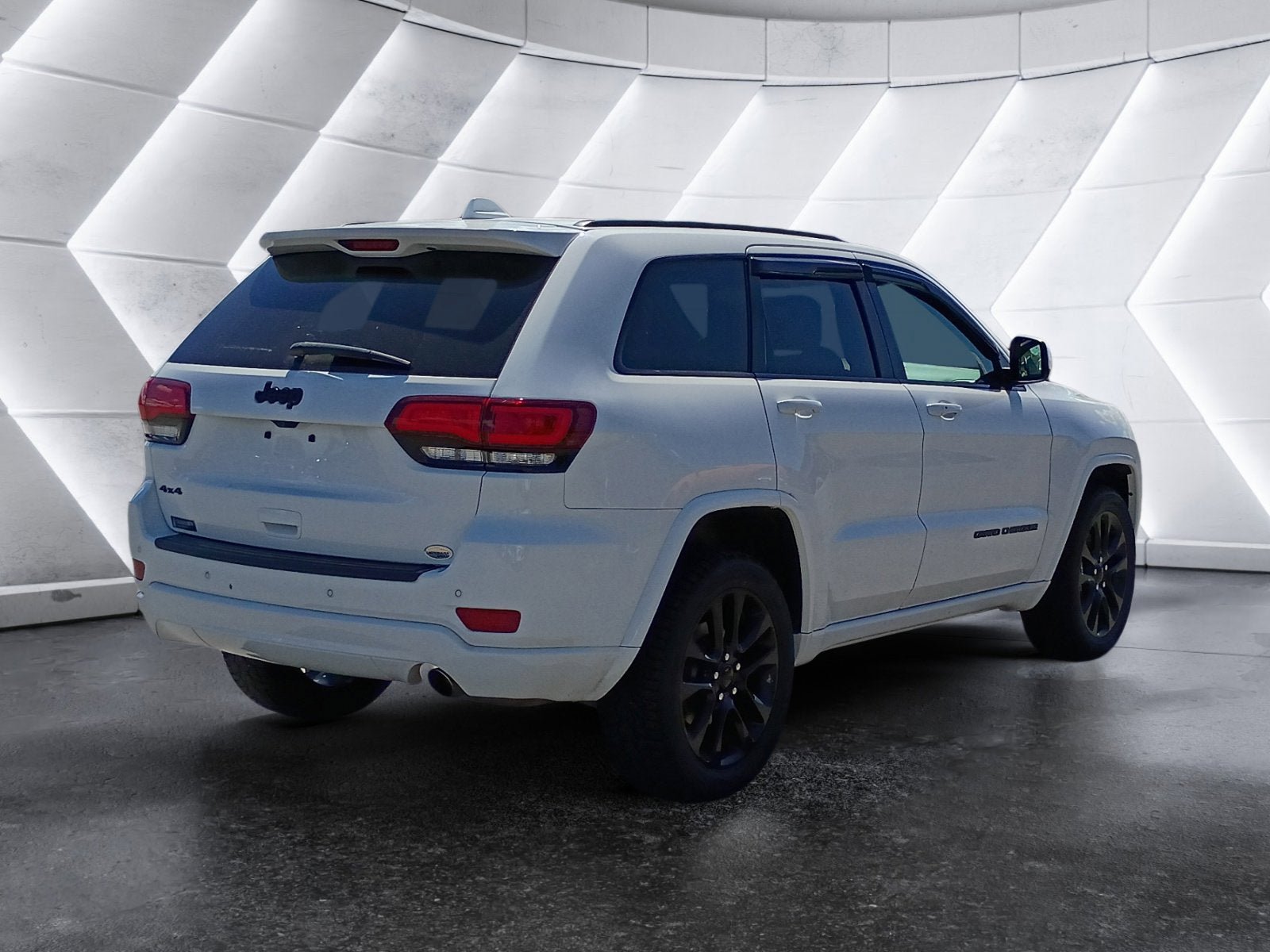 Certified 2021 Jeep Grand Cherokee Laredo X AWD/4WD image 6